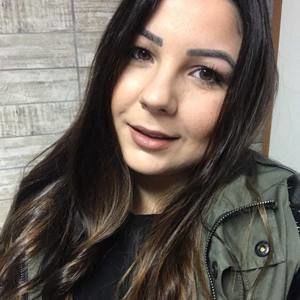 Meet your Posher, Mariana